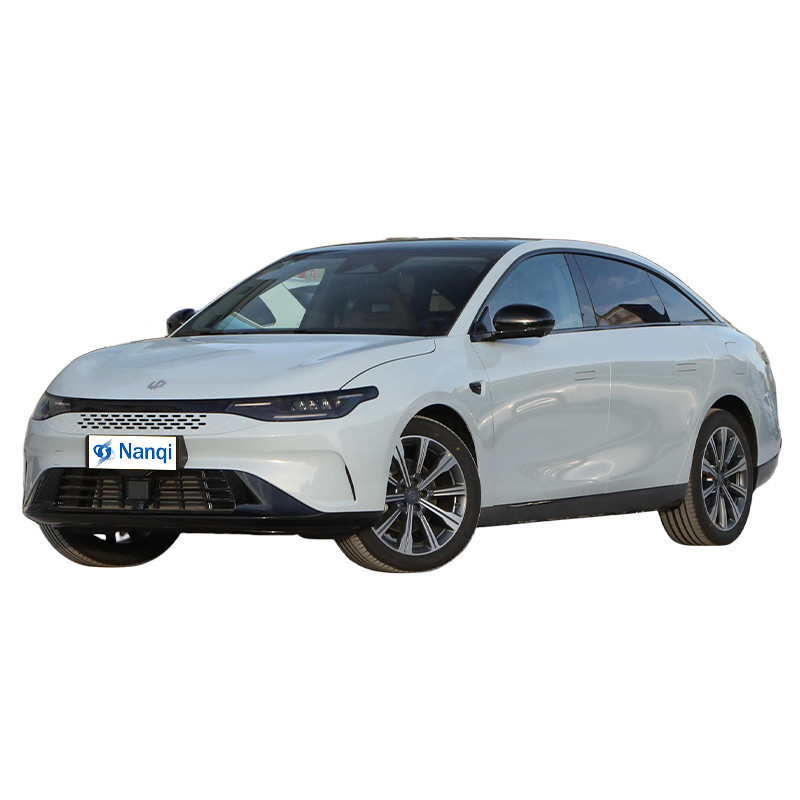 Модный дизайн LEAPMOTOR C01 Чистый электрический автомобиль среднего и большого размера