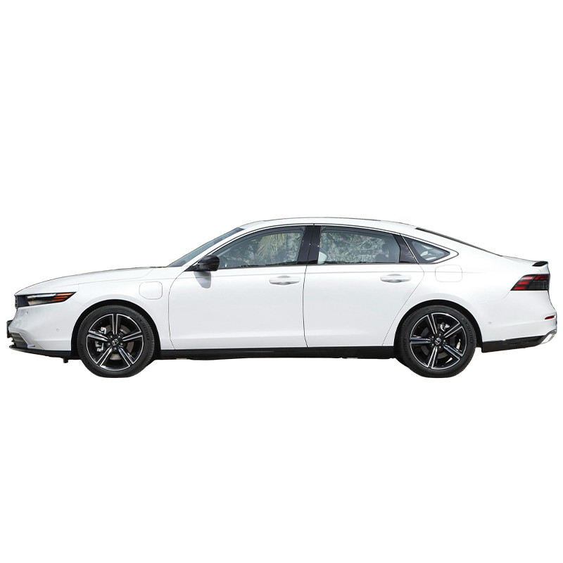 Honda Accord PHEV Гибридный электромобиль Средний размер 4 двери 5 мест Седан