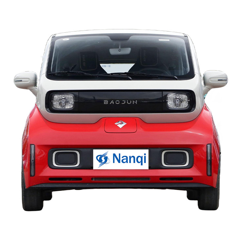 Baojun Kiwi Новый энергетический автомобиль 3-дверный 4-местный хэтчбек Электрический мини-автомобиль